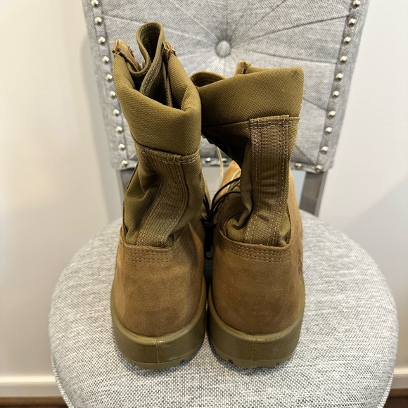 Belleville USMC Approved Serial # 150M22…Vibram Sole Lace Up Boots - Brand New! - Picture 4 of 8